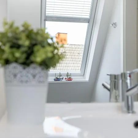 Apartment Haus Waldfrieden 1 *