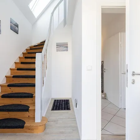 Haus Waldfrieden 1 Apartment *