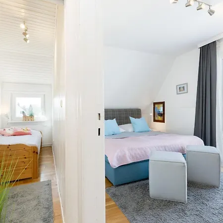 Haus Waldfrieden 1 Apartment Haffkrug